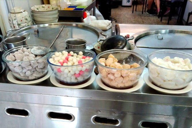 WoknRoll Taipei Walking and Historical Food Tour - What Travelers Are Saying: Authentic Experiences and Top-Notch Guides