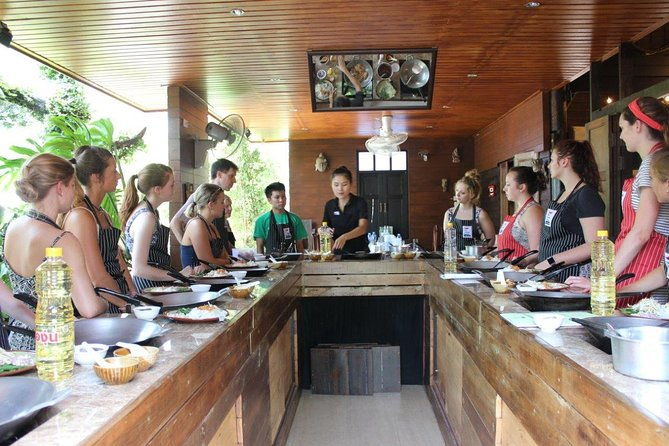 Your Introduction to the Thai Kitchen - Menu Set 3 - The Teak House Kitchen