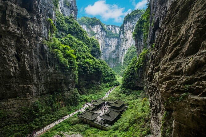 2Day Wulong Karst Park+Dazu Carvings World Heritage Private Tour - Introducing the 2Day Wulong Karst Park + Dazu Carvings Private Tour