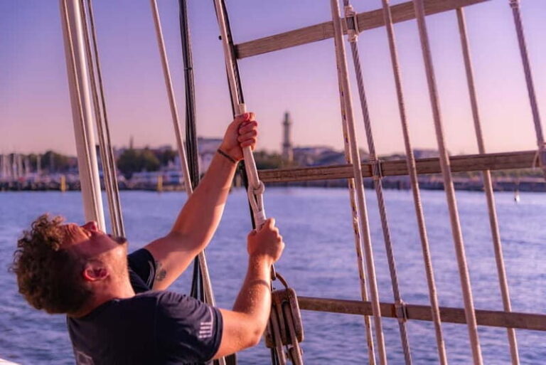 2h Sailing Trip on a Historic Tall Ship from the Pier - The Itinerary and What to Expect