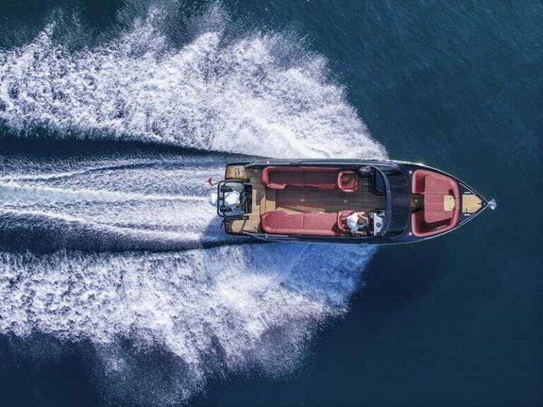 2h Shared Boat Tour From Como - Detailed Breakdown of the Itinerary