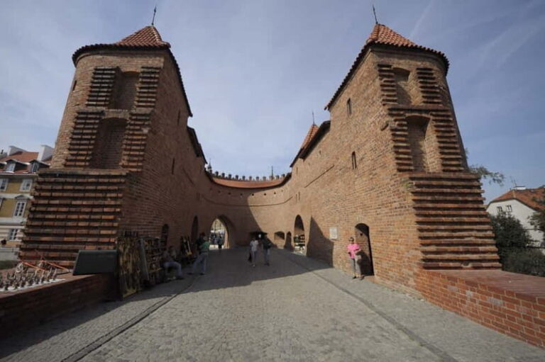 3 hour: Warsaw Old Town with Royal Castle /inc. Pick-up/ - Inside the Royal Castle