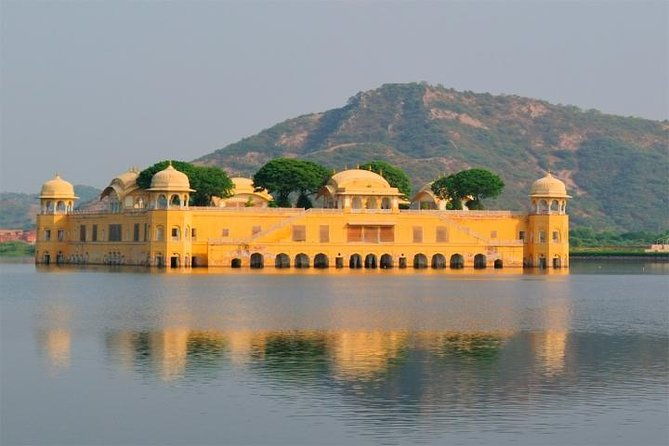 1-Day Private Agra and Jaipur Tour from Delhi - Shopping, Lunch, and Cultural Insights