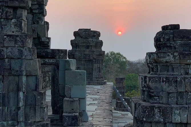 1-Day Tour with Private Transportation and English Speaking Guide - Who Is This Tour Best For?