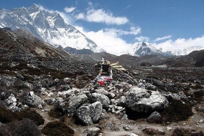 12 Days Everest Base Camp Trek - What Sets This Tour Apart?