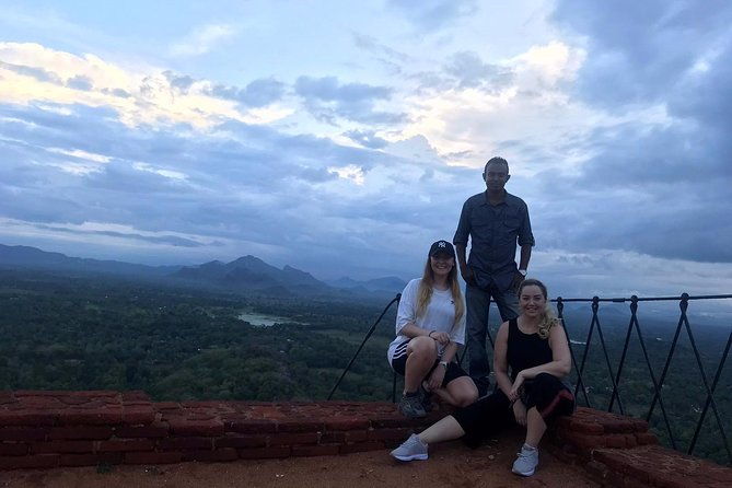 14 Days Sri Lanka ALL in One Classic Tour - Who Would Love This Tour?