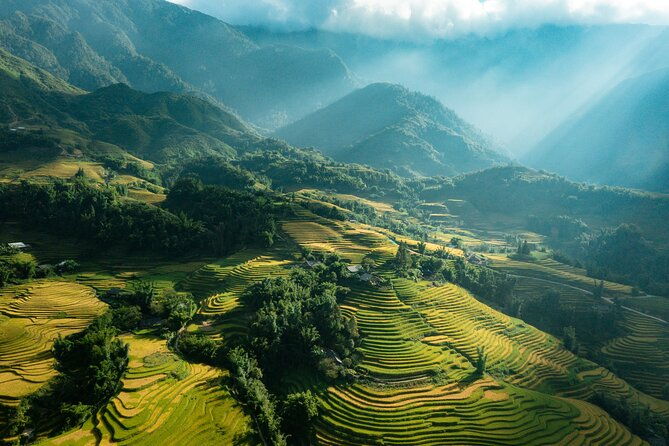2-Day Amazing Sapa Trek With Sleeper Train From Hanoi - Overnight At Hotel - Day 2: Trekking and Cultural Encounters