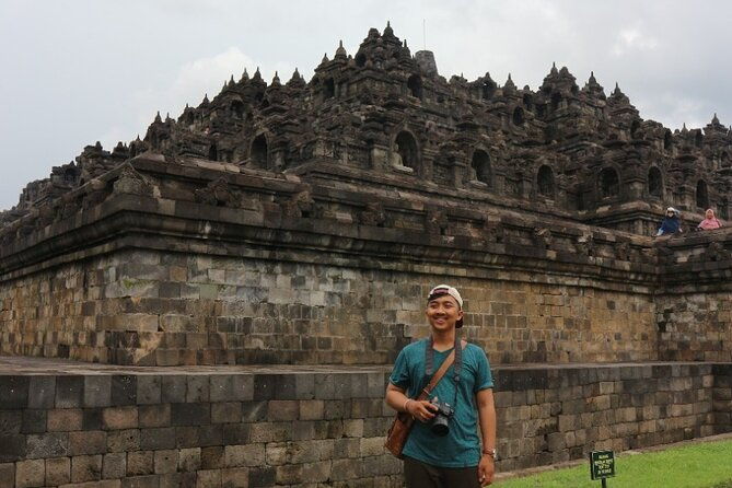 2-Day Java Tour from Bali Including Yogyakarta and Borobudur Temple - Practical considerations and tips