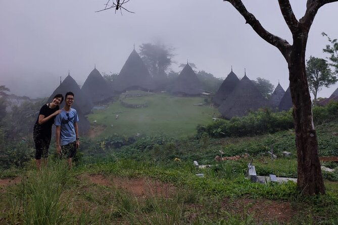 2 Days Private Tour in Wae Rebo with Accommodation - The Role of Guides and Local Support