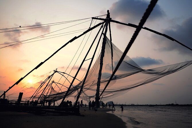 5 Days Luxury Kerala Tour with Houseboat Experience - The Sum Up