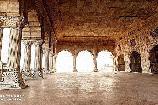 5 Days To A Better Golden Triangle India Tour On A Budget - What’s Included and What’s Not