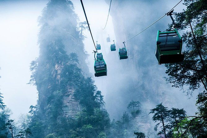 5 Days Zhangjiajie Private Panoramic Sightseeing Tour - Day 4: Huangshi Village and Golden Whip Brook