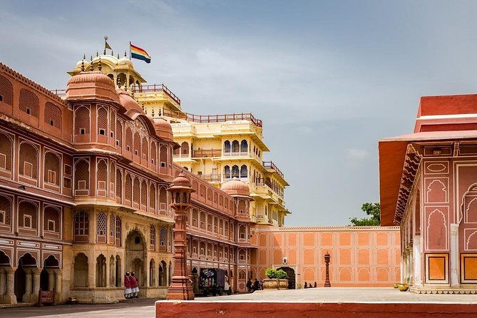 7 - Days Private Luxury Golden Triangle Tour with Oberoi Hotels - Who Should Consider This Tour?