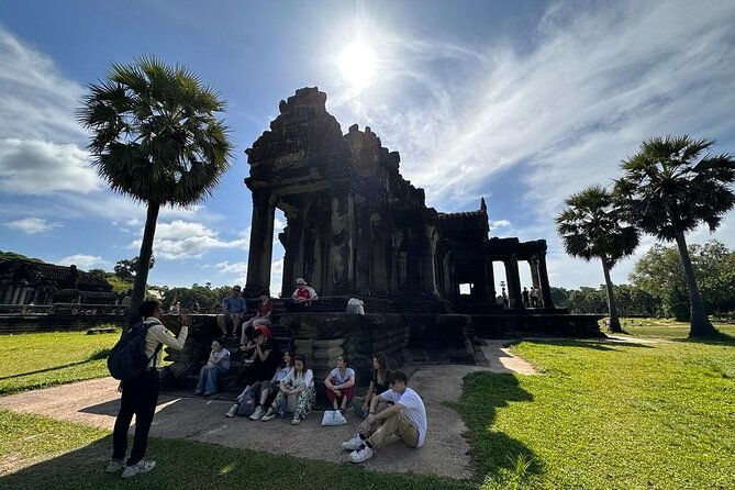 8-Hour Private Guided Tour in Siem Reap Cambodia - The Authentic Experience from Local Guides