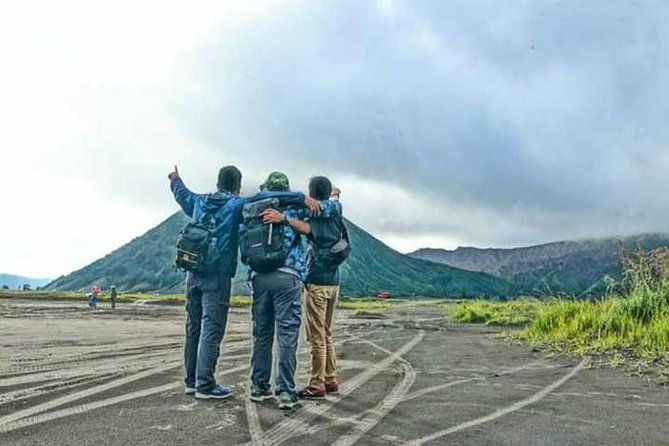 Active Volcanoes Bromo and Ijen - Start Surabaya 3 Days and 2 Nights - Transport & Accommodation: Comfort Meets Convenience