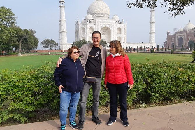 Agra Tour : Taj Mahal Same Day Private Tour - FAQs