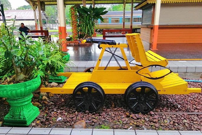 Amazing 1 day Private Tour to visit Lampang Province by train - The Experience of the Train Journey