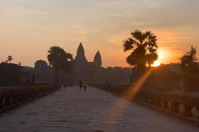 Angkor Wat Sunrise by Tuk Tuk  Personalized Private Tour - Authenticity and Guided Experience