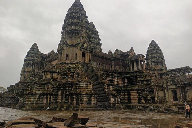 Angkor Wat Sunrise Full Day Tour - Frequently Asked Questions