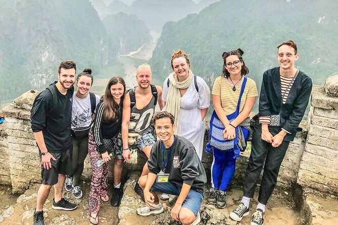 Bai Dinh pagoda - Trang An 1 day with Limousine bus - FAQ