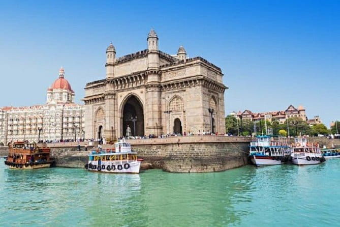 Bollywood Sightseeing and Celebrity Homes Tour by Private Car - FAQs