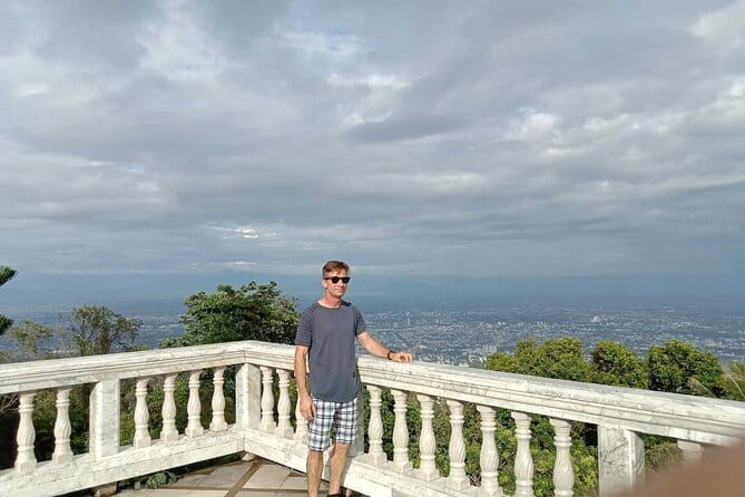 Chiang Mai Doi Suthep Temple and Wat Pha Lat Hike - The Authentic Experience and Practical Tips