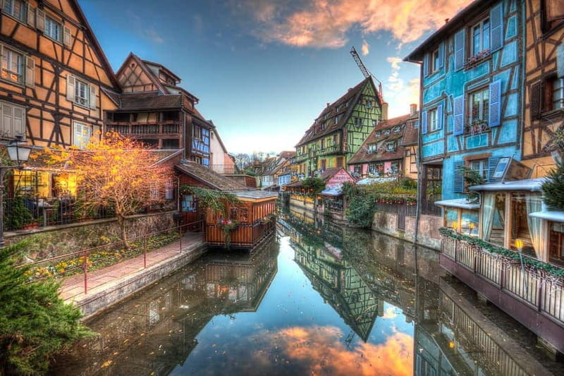 Colmar Tour: 2-hour walking tour in Spanish with a local guide - Who Should Consider This Tour?