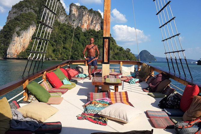 - Comfortable boat for cruising in Phang Nga Bay - The "Must-Do"! - Who Will Love This Tour?