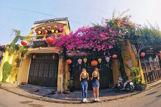 Da Nang- Roundtrip transfer to Hoi An ancient town by private car - Frequently Asked Questions