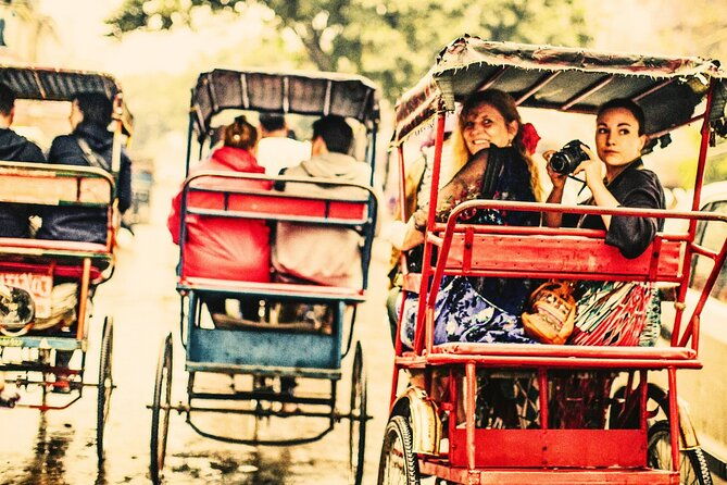Delhi: Private Guided Shopping Tour with Transfers - Potential Considerations