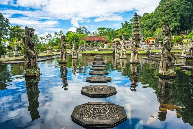 East Bali Tour: Lempuyang Temple - Gate of Heaven, Tirta Gangga, Virgin Beach - Authentic Experiences and Tips