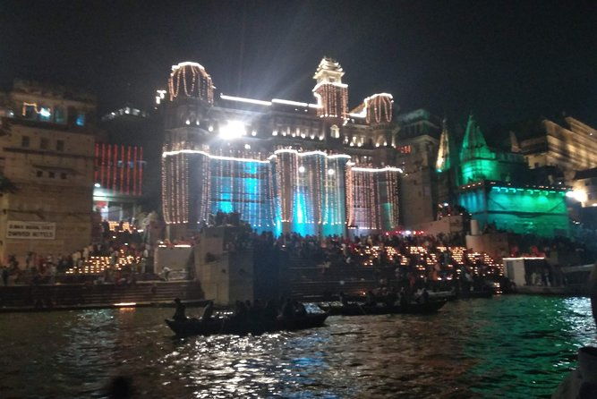 Evening ceremony of Ganges in varanasi with official tour guide - Practical Details and Considerations