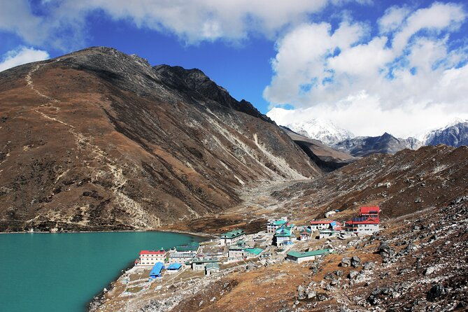 Everest Gokyo Valley Trek - 12 days - Ascending to Namche Bazaar: The Gateway to Everest