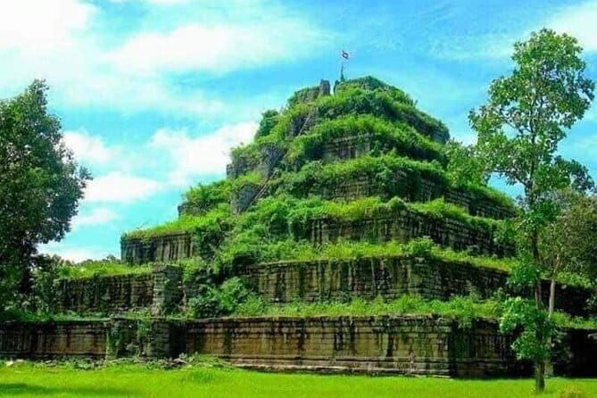 Explore Koh Ker Pyramid Temple With Beng Mealea Photography Tours - FAQs