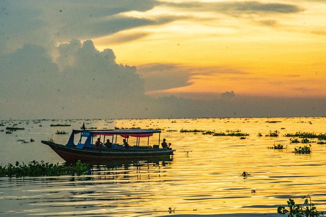 Explore The Kampong Pluk Floating Village - Practical Details and Tips