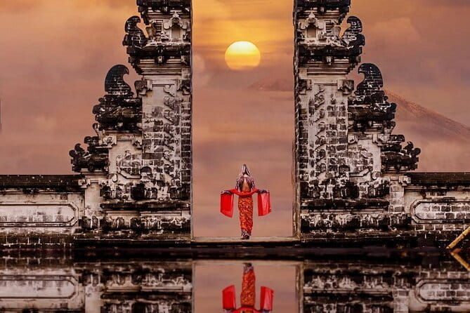 From Bali Nusa Penida Combination East and West Private Tour - FAQs