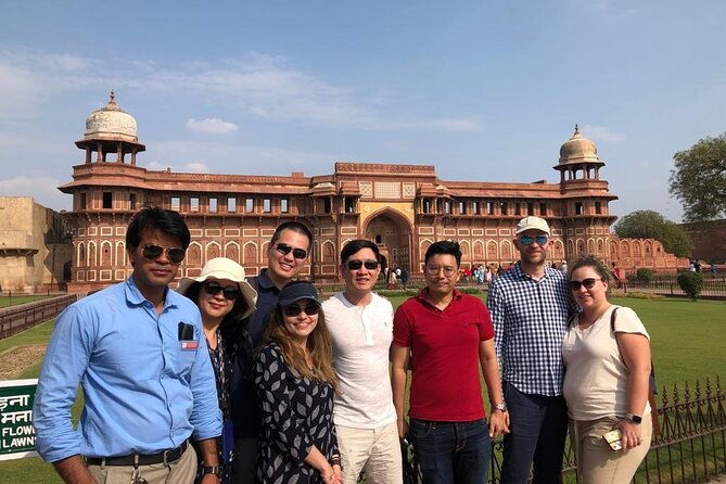 From Delhi: Full Day TajMahal & Agra Fort with 5 Star Lunch - FAQ