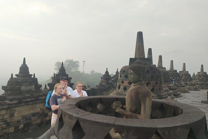 From Semarang port: Borobudur Temple excursion - Cruise Ship Traveler - Tasting Local Flavors and Souvenirs
