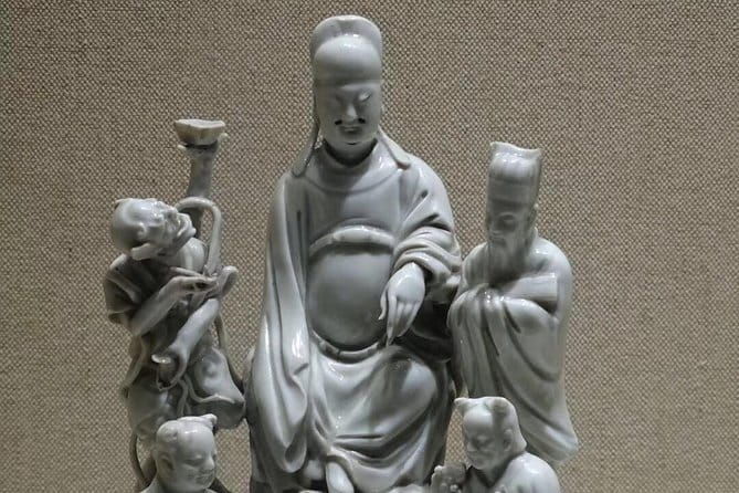 Full-Day Private Tour Panjiayuan Antique Market and Beijing Capital Museum - The Sum Up