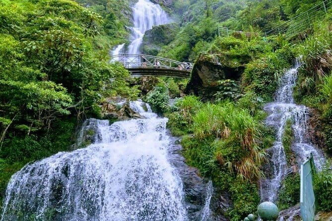Full Day Sapa Jeep Open Air Jeep Off The Beaten Track - Who Would Love This Tour?