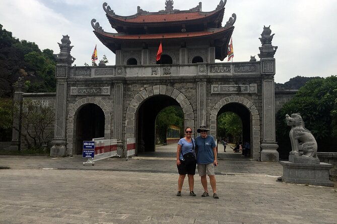 Full-Day Tour to Hoa Lu and Tam Coc from Hanoi with Lunch - Practical Tips for Your Day Trip