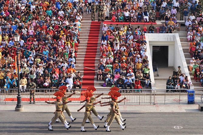 Golden Temple, Jallianwala Bagh, Partition Museum & Wagha Border - #Travellouge - The Practicalities