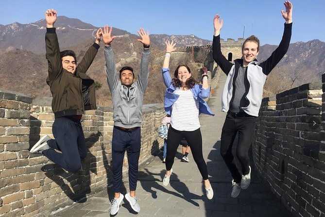 Great Wall Layover Small Group Tour (7AM-11AM) - FAQ
