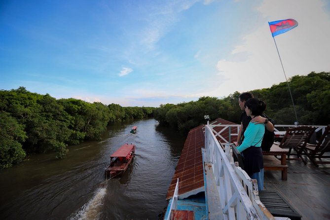 Half-Day Tonle Sap Lake & Kampong Phluk Shared Tour - Wildlife Encounters: Macaques and Birdlife