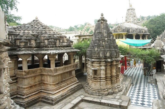 Half-Day Tour of Eklingji Temple & Nagda Temple by Tuk-Tuk or Car - What to Expect During the Tour