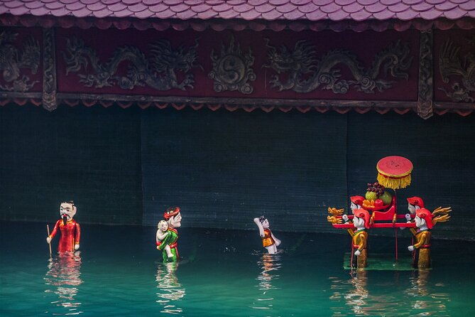 Hanoi: Amazing Water Puppet Show-Buddha Buffet (Vegan/Vegetarian) - Stop 1: Hoan Kiem Lake Walking Street