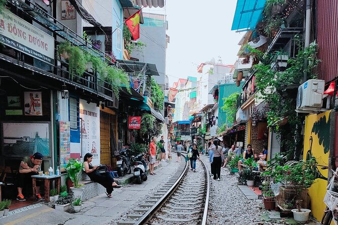 Hanoi city tour and drinking beside railway- group tour - Overall Impressions and Practical Tips