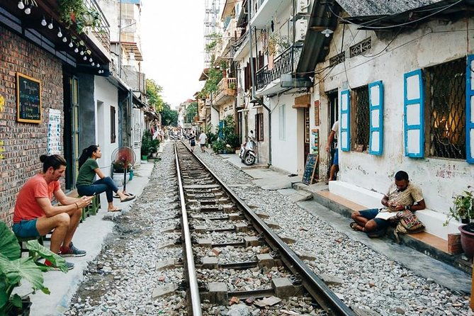Hanoi City Tour: Private Half-Day to Hidden Corners &Train Street - Guides: The Heart of the Experience