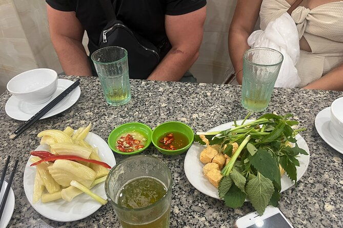 Hanoi Local Fresh Beer and Culinary Tour with Train Street Visit - The Sum Up