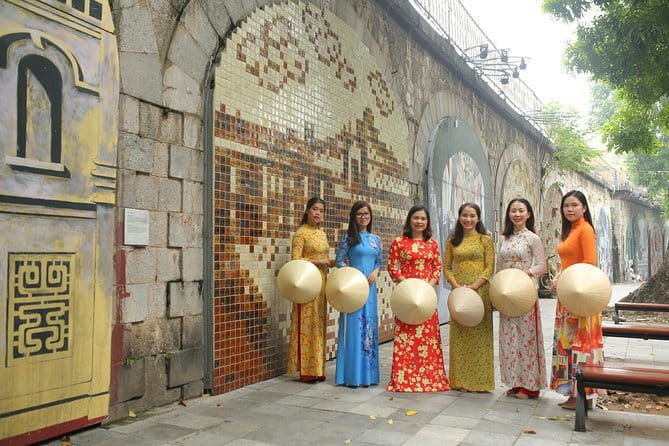 Hanoi Scooter Tour: History, Culture, Train Street on Motorbike - Frequently Asked Questions